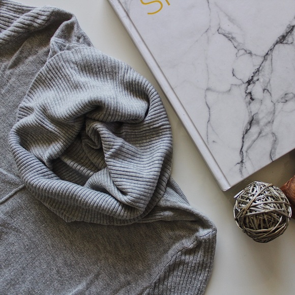 Pink Rose Sweaters - turtle neck. Pink Rose turtle neck. Blouse